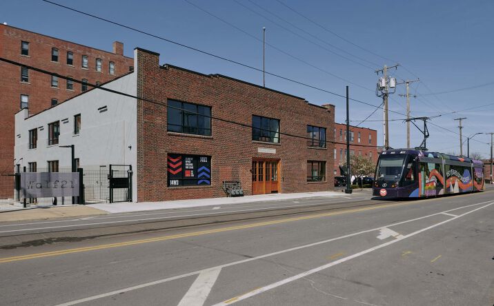 Pictures of Office property located at 14 W 3rd St, KCMO, MO 64105 for lease - image #1