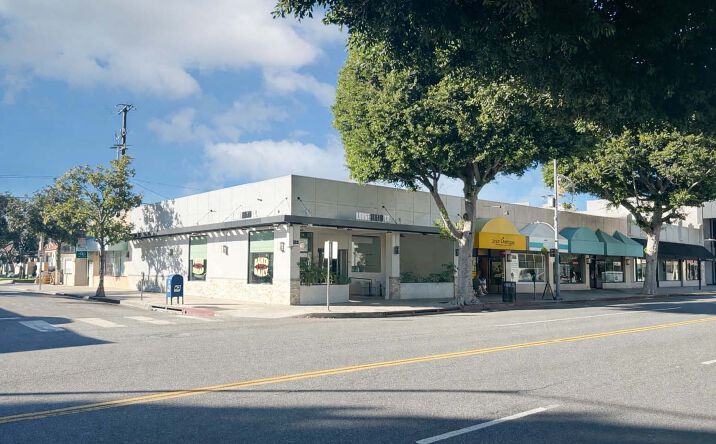 Pictures of Retail, Restaurant property located at 287-291 S Robertson Blvd, Beverly Hills, CA 90211 for lease - image #1
