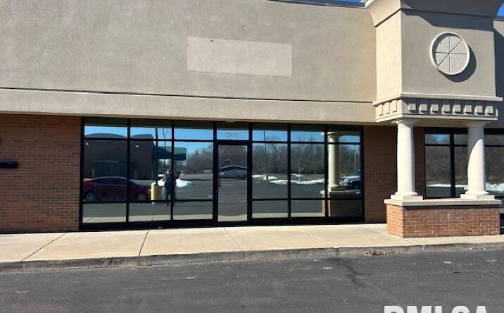 Pictures of Office, Retail property located at 2617 Adlai Stevenson Dr, Springfield, IL 62703 for lease - image #1