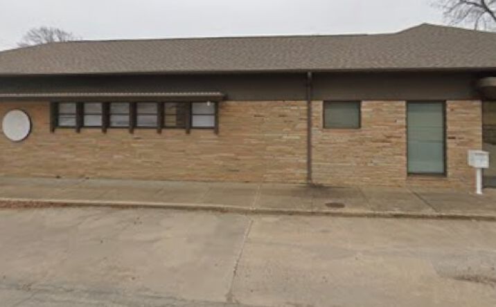 Pictures of Office property located at 300 S Wyandotte Ave, Bartlesville, OK 74003 for lease - image #1