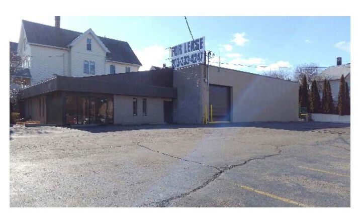 Pictures of Industrial, Retail, Office property located at 775 Washington Ave, Bridgeport, CT 06604 for lease - image #1