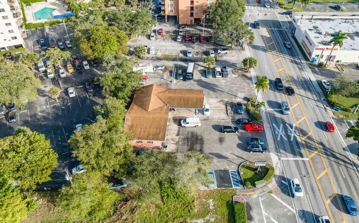 Pictures of Special Purpose, Industrial, Retail property located at 1401 NE 123rd St, North Miami, FL 33161 for lease - image #1