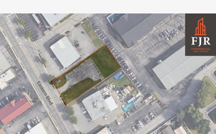 Pictures of Land property located at Jane Sarles Ln, Clarksville, IN 47129 for lease - image #1