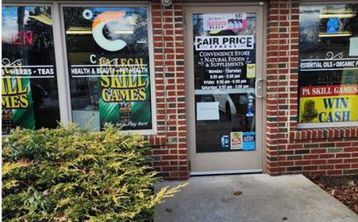 Pictures of Retail property located at 132 Pittsburgh St, Saxonburg, PA 16056 for lease - image #1