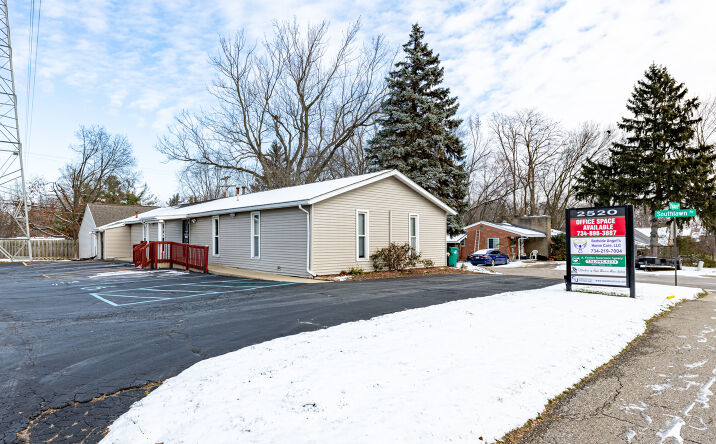 Pictures of Office property located at 2520 Packard St, Ypsilanti, MI 48197 for lease - image #1