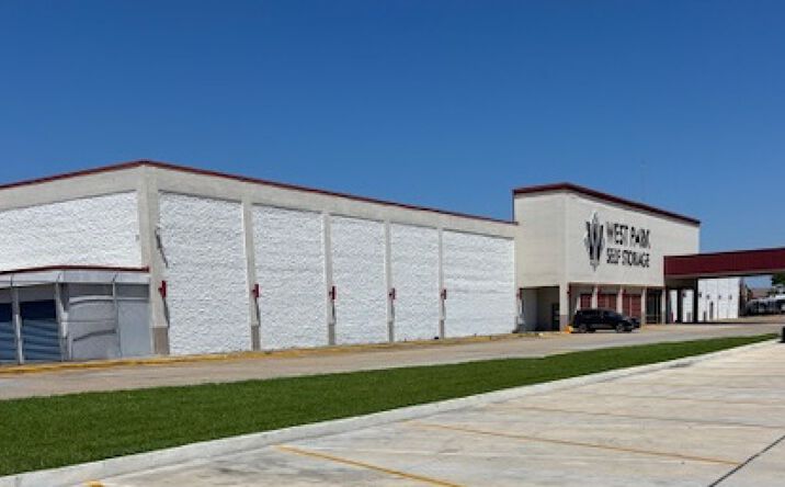 Pictures of Retail property located at 6700 W Park Ave, Houma, LA 70360 for lease - image #1