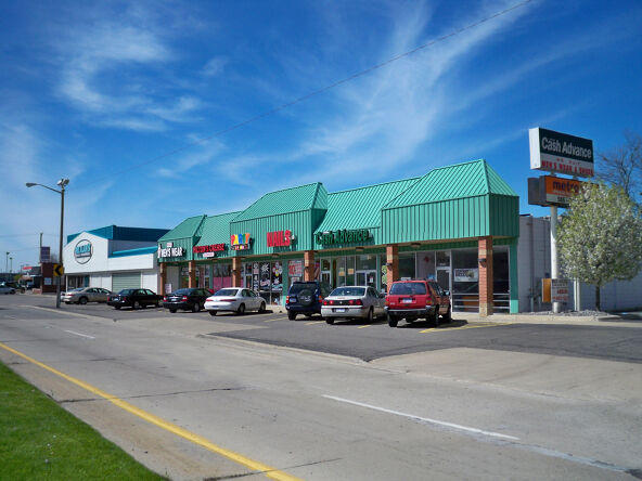 Pictures of Retail property located at 18065-18085 E. 8 Mile Road, Eastpointe, MI 48021 for lease - image #1
