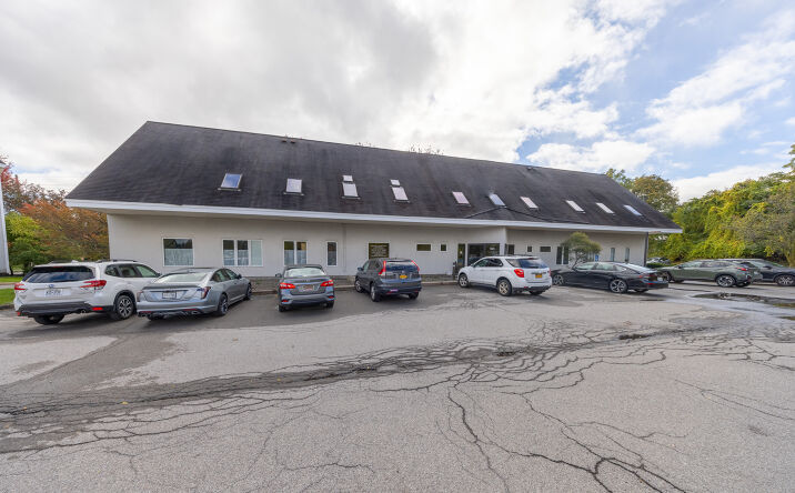 Pictures of Office property located at 980 Westfall Rd, Rochester, NY 14618 for lease - image #1