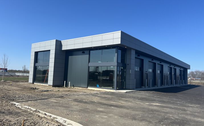 Pictures of Industrial, Special Purpose property located at 961 N Black river Dr, Zeeland, MI 49464 for lease - image #1