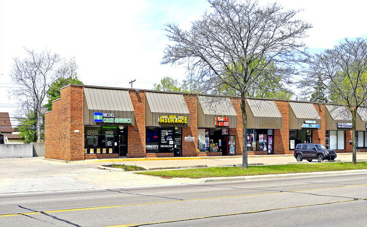 Pictures of Retail property located at 28051 John R Rd, Madison Heights, MI 48071 for lease - image #1