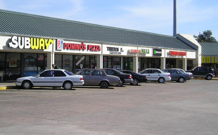 Pictures of Retail property located at 2301 W Edison St, Tulsa, OK 74127 for lease - image #1