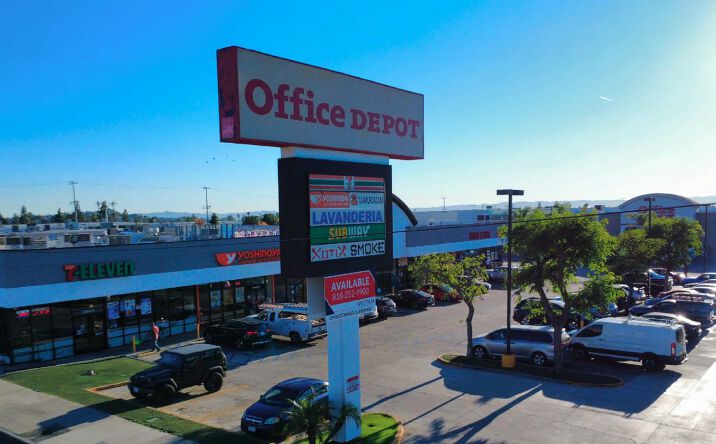 Pictures of Retail, Restaurant property located at 12902 Foothill Blvd, Los Angeles, CA 91342 for lease - image #1