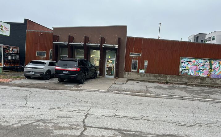 Pictures of Office, Industrial property located at 1618 State Street, Nashville, TN 37203 for lease - image #1