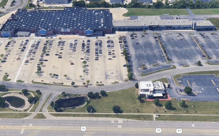 Pictures of Retail, Restaurant, Office property located at 33233-33461 Van Dyke Avenue, Sterling Heights, MI 48312 for lease - image #1