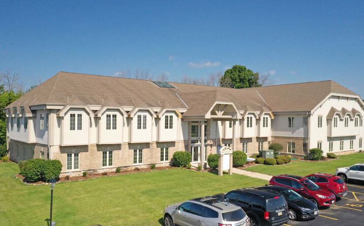 Pictures of Office property located at W175 N11163, N11117,N11081 Stonewood Dr, Germantown, WI 53022 for lease - image #1