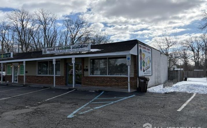 Pictures of Retail property located at 748 Bound Brook Road, Middlesex, NJ 08846 for lease - image #1