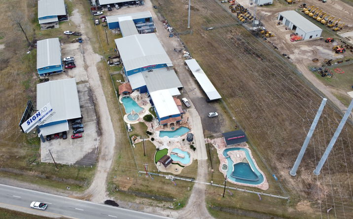 Pictures of Office, Industrial property located at 12318 US-59, Splendora, TX 77372 for lease - image #1