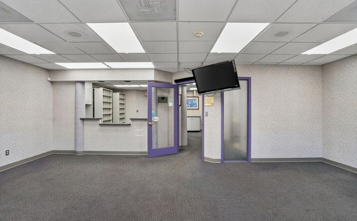 Pictures of Office property located at 4322 Evergreen Ln, Annandale, VA 22003 for lease - image #1