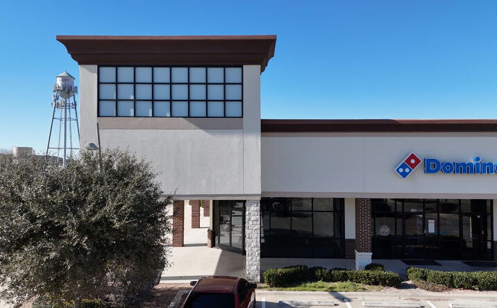 Pictures of Retail, Office, Restaurant property located at 641 Mill St, San Marcos, TX 78666 for lease - image #1