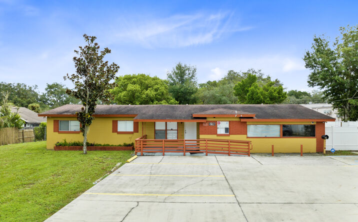 Pictures of Office, Special Purpose property located at 4607 N Pine Hills Rd, Orlando, FL 32808 for lease - image #1