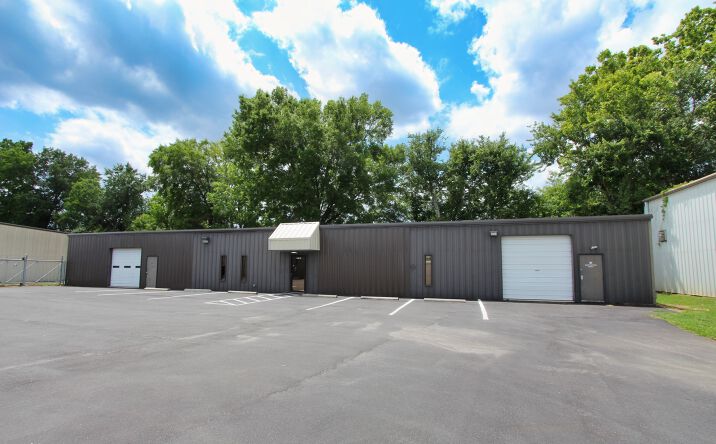 Pictures of Industrial property located at 1307 Broughton Blvd, Florence, SC 29501 for lease - image #1