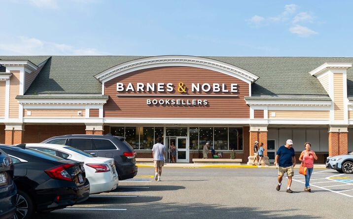 Pictures of Retail property located at 147 Bath Rd, Brunswick, ME 04011 for lease - image #1