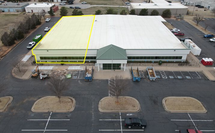 Pictures of Office property located at 3101 Technology Dr, Edmond, OK 73013 for lease - image #1