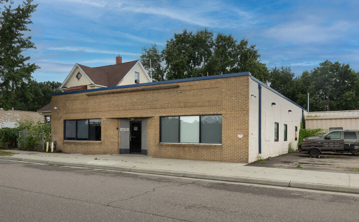 Pictures of Office, Industrial property located at 2316 4th Ave S, Minneapolis, MN 55404 for lease - image #1