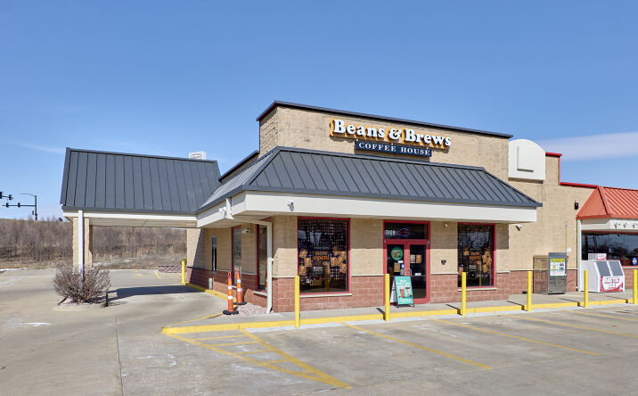 Pictures of Restaurant, Retail property located at 7407 S Outer 364, Dardenne Prairie, MO 63368 for lease - image #1