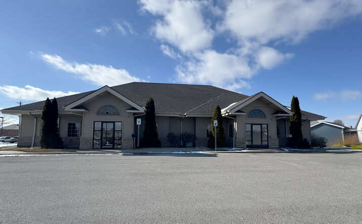 Pictures of Office property located at 7735 Westfield Dr, Fort Wayne, IN 46825 for lease - image #1