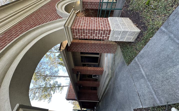 Pictures of Office property located at 342 N Main St, Alpharetta, GA 30004 for lease - image #1