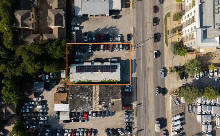 Pictures of Office, Industrial, Special Purpose property located at 5415 N Lamar Blvd, Austin, TX 78751 for lease - image #1