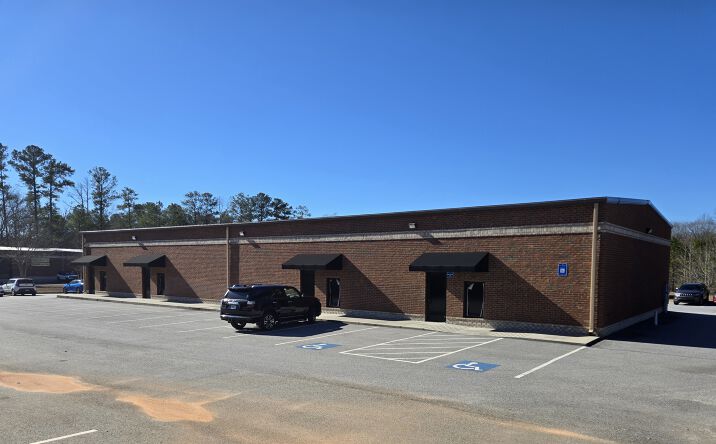 Pictures of Industrial property located at 40 Millhouse Dr, Hiram, GA 30141 for lease - image #1