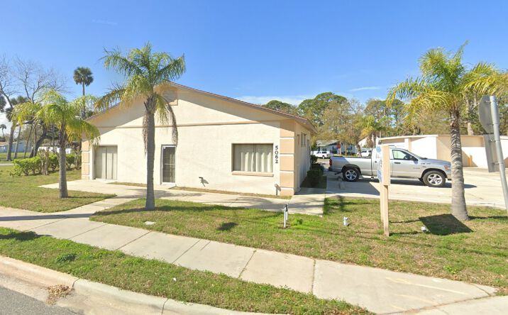 Pictures of Retail property located at 5062 S Ridgewood Ave, Port Orange, FL 32127 for lease - image #1