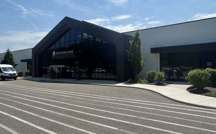 Pictures of Office property located at 5303 28th St Ct SE, Grand Rapids, MI 49546 for lease - image #1