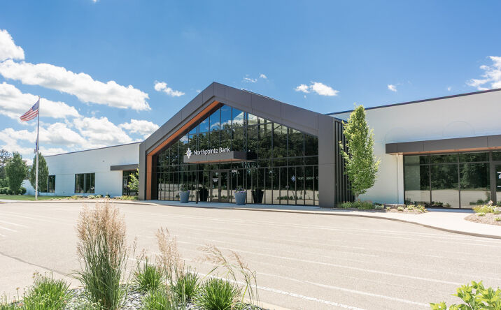Pictures of Office property located at 5303 28th St Ct SE, Grand Rapids, MI 49546 for lease - image #1