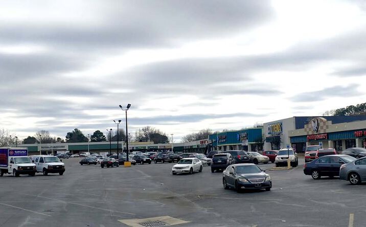 Pictures of Retail property located at 3685-3721 Hickory Hill Road, Memphis, TN 38115 for lease - image #1