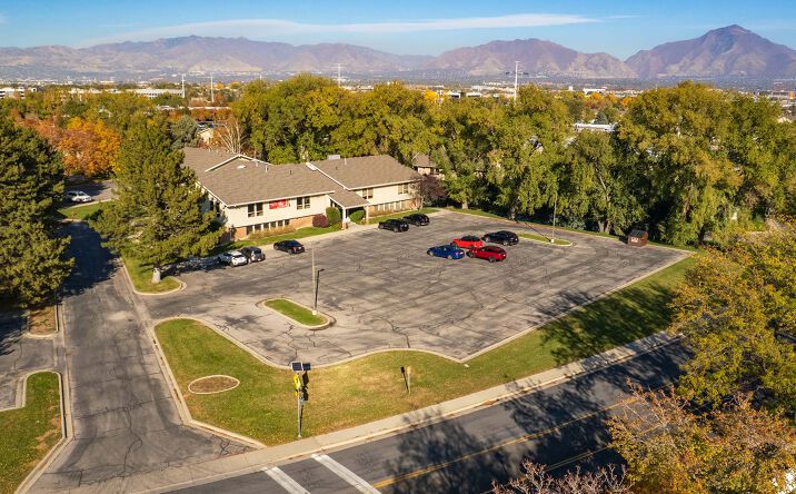 Pictures of Office property located at 1020 W Atherton Dr, Taylorsville, UT 84123 for lease - image #1