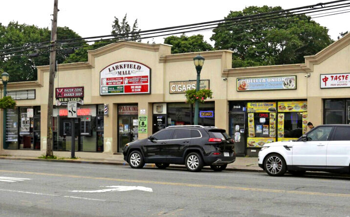 Pictures of Retail property located at 246-250 Larkfield Rd, East Northport, NY 11731 for lease - image #1