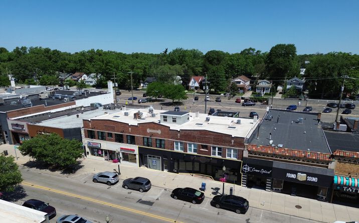 Pictures of Retail property located at 240 W Nine Mile Rd, Ferndale, MI 48220 for lease - image #1