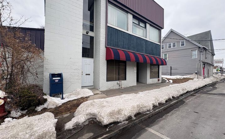 Pictures of Office, Retail property located at 129 Wickham Avenue, Middletown, NY 10940 for lease - image #1