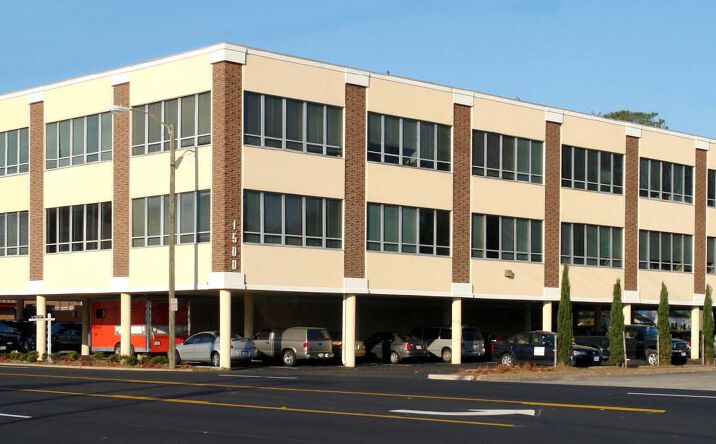 Pictures of Office property located at 1500 E Little Creek Rd, Norfolk, VA 23518 for lease - image #1