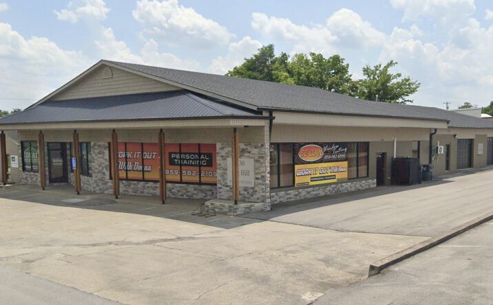 Pictures of Retail property located at 130 Big Hill Ave, Richmond, KY 40475 for lease - image #1