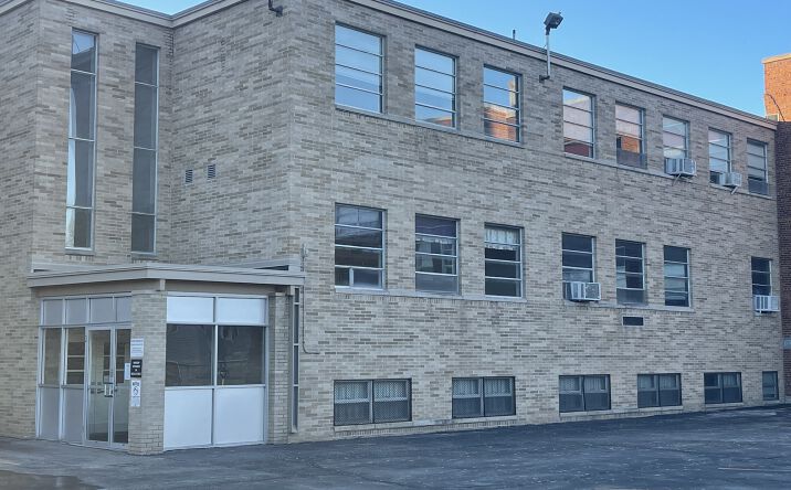 Pictures of Special Purpose, Office property located at 912 N Oneida St, Appleton, WI 54911 for lease - image #1