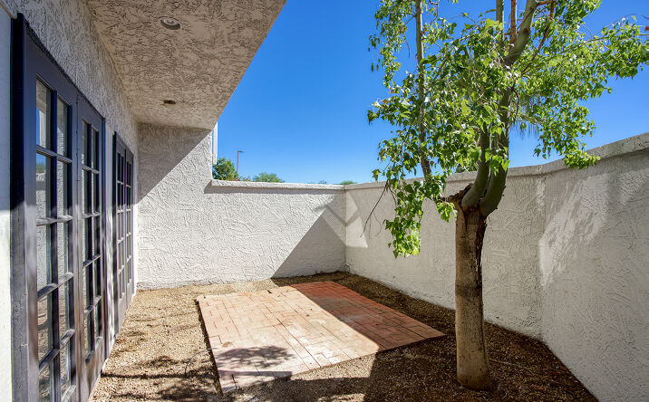 Pictures of Office property located at 8160 E Butherus Dr, Suite 8, Scottsdale, AZ 85260 for lease - image #1