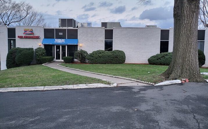 Pictures of Industrial, Office property located at 550 County Ave, Secaucus, NJ 07094 for lease - image #1