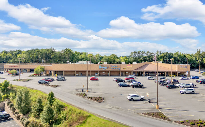 Pictures of Retail property located at 1664 E Stone Dr, Kingsport, TN 37660 for lease - image #1