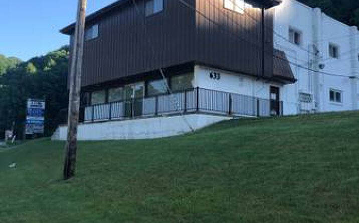 Pictures of Office property located at 633 Long Run Rd, McKeesport, PA 15132 for lease - image #1