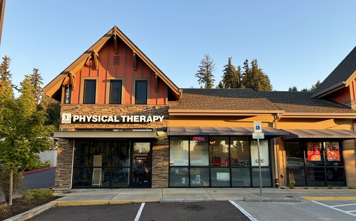 Pictures of Retail property located at 14679 SE Sunnyside Rd, Happy Valley, OR 97015 for lease - image #1