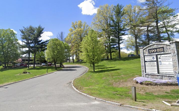 Pictures of Office property located at 199 Park Rd Ext, Middlebury, CT 06762 for lease - image #1